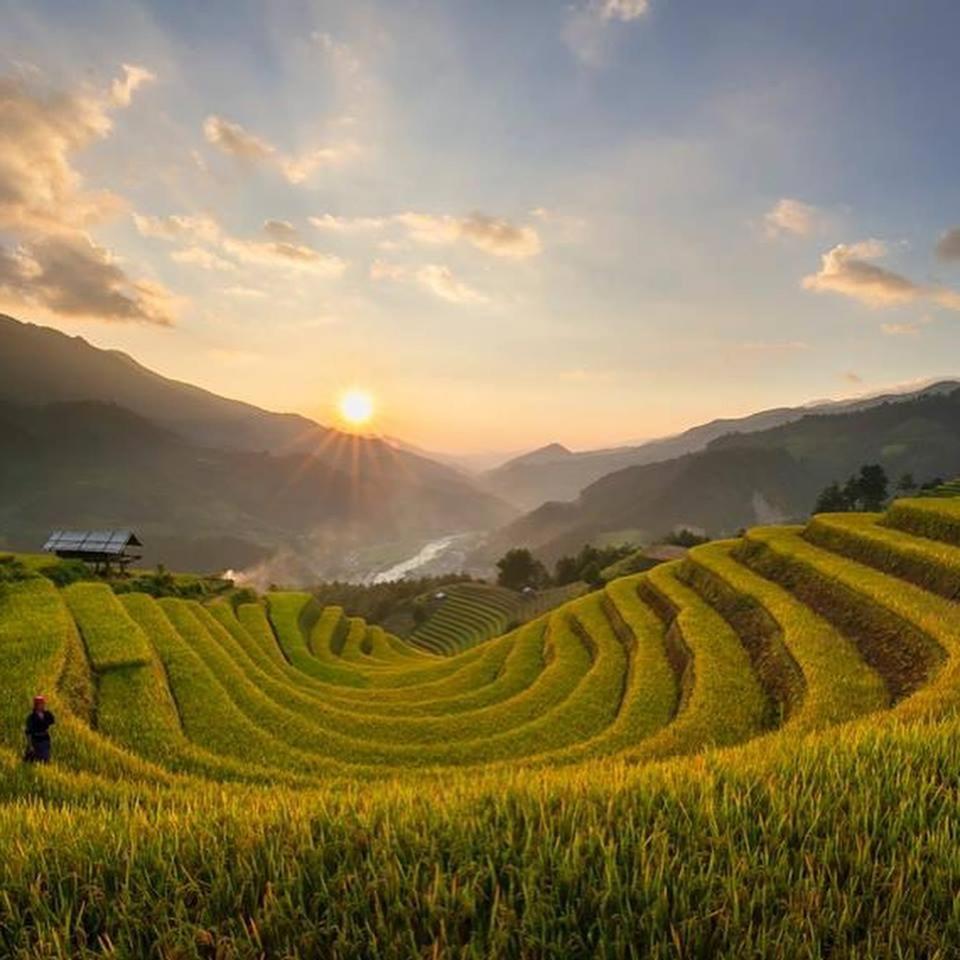 ホテル Khach San Sapa Ngay Nay エクステリア 写真